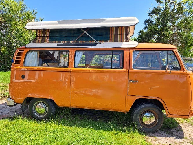Australian VW Type 2 Bay Window campervan, 1976 RHD, 1800 engine
